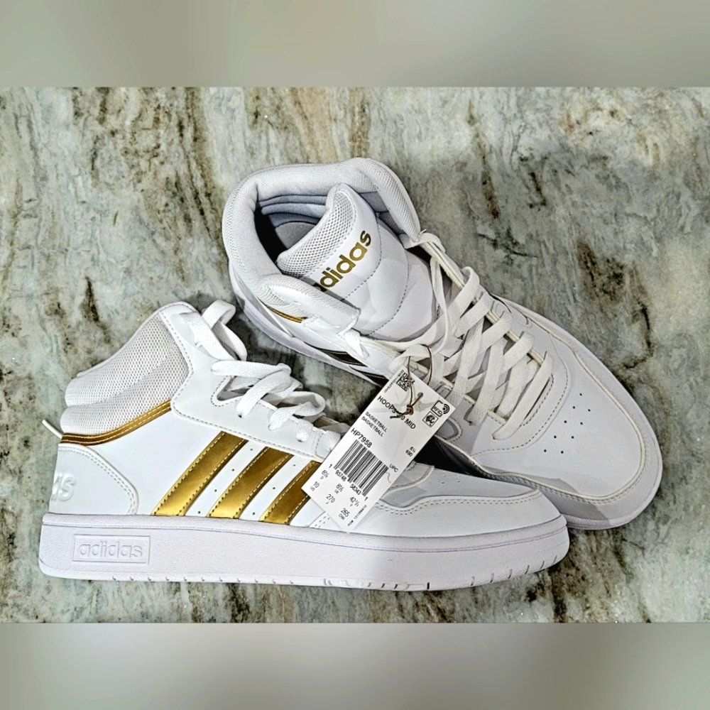 Adidas Women's Hoops 3.0 mid basketball sneakers Size 10, white w/ gold stripes
